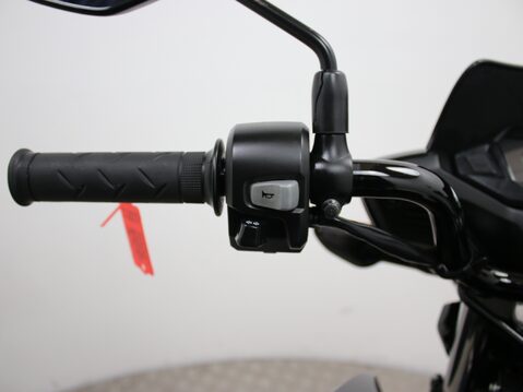 Honda CB125F CBF 125 M-M 23