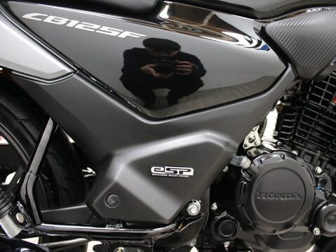 Honda CB125F CBF 125 M-M 33
