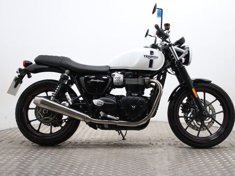 Triumph Street Twin BONNEVILLE STREET TWIN 