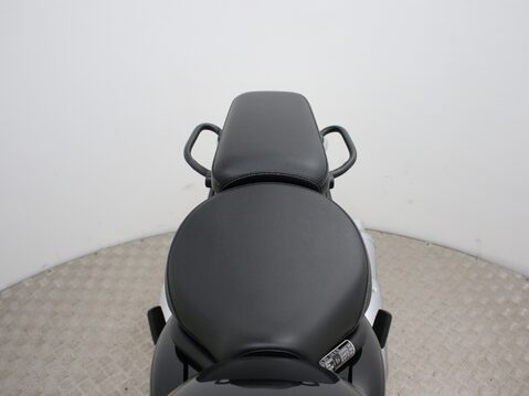 Royal Enfield Classic CLASSIC 650 18