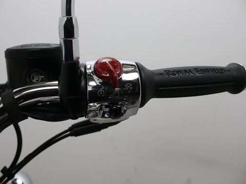 Royal Enfield Classic CLASSIC 650 24