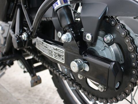 Royal Enfield Classic CLASSIC 350 E5 23