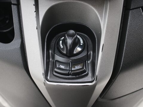 Yamaha Nmax 125 GPD125-A ABS 31