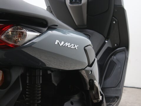 Yamaha Nmax 125 GPD125-A ABS 26