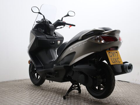 Suzuki Burgman 200 UH 200 AL7 9