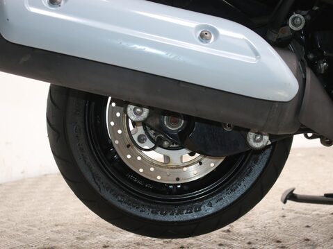 Suzuki Burgman 200 UH 200 AL7 32