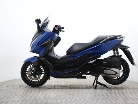 Honda Forza 125 NSS 125 A D-N 8