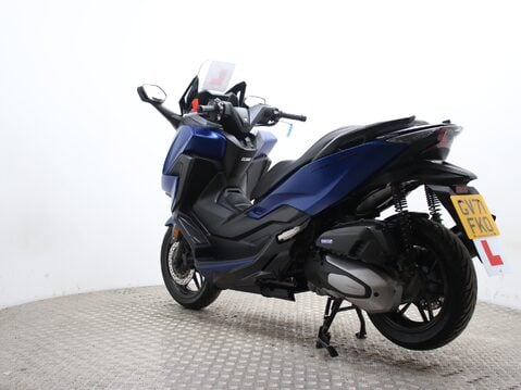 Honda Forza 125 NSS 125 A D-N 9