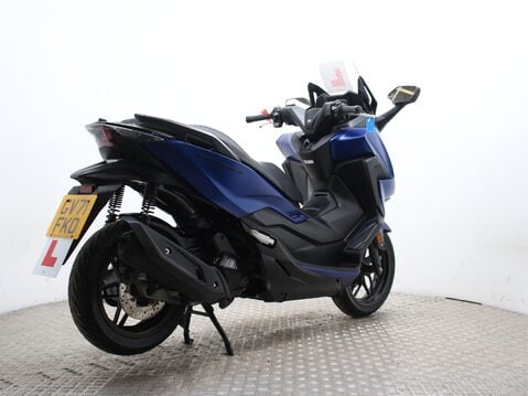 Honda Forza 125 NSS 125 A D-N 21