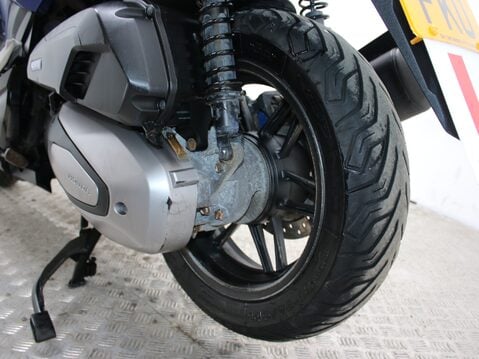 Honda Forza 125 NSS 125 A D-N 25