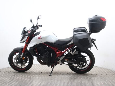 Honda CB CB 750 HORNET A-P 8