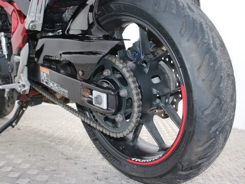 Honda CB CB 750 HORNET A-P 23