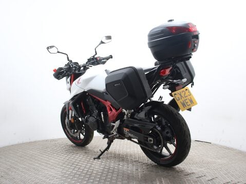 Honda CB CB 750 HORNET A-P 9