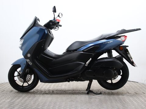 Yamaha Nmax 125 GPD125-A ABS 8