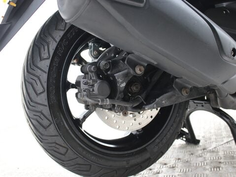 Yamaha Nmax 125 GPD125-A ABS 31