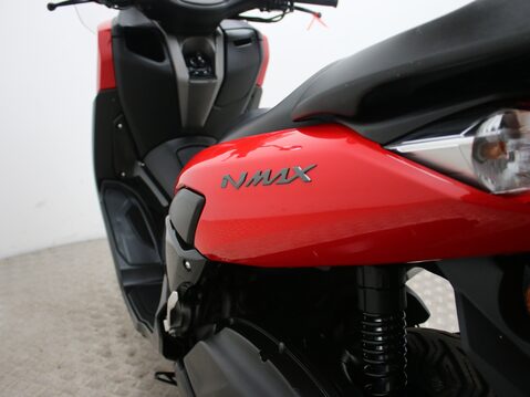 Yamaha Nmax 125 GPD125-A ABS 23