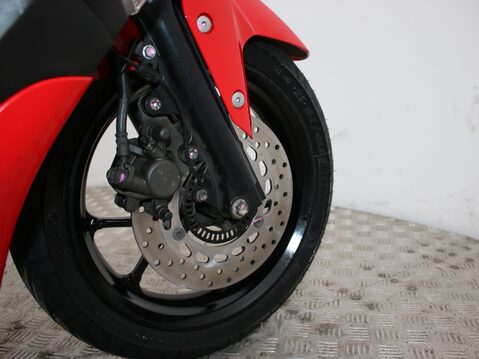 Yamaha Nmax 125 GPD125-A ABS 20