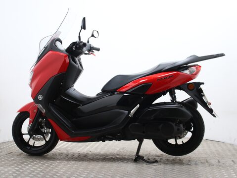 Yamaha Nmax 125 GPD125-A ABS 8