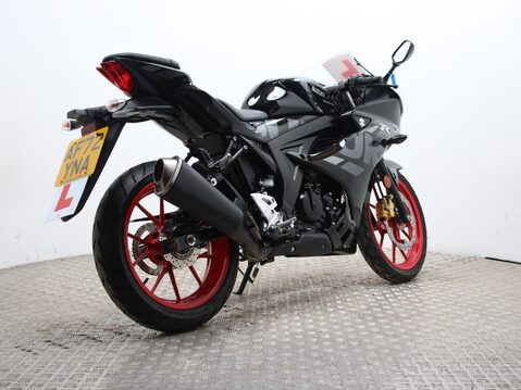 Suzuki GSX GSXR 125 RLX M3 12