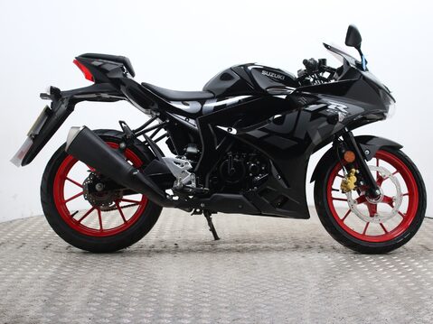 Suzuki GSX GSXR 125 RLX M3 