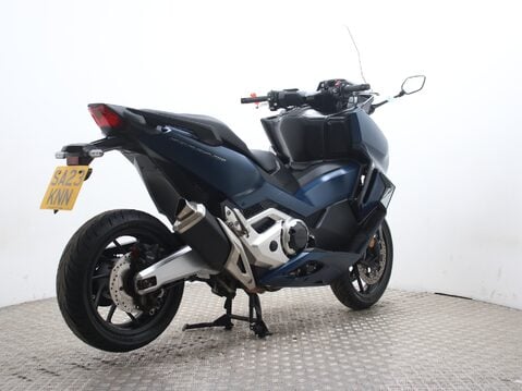 Honda Forza 750 NSS 750 P 12