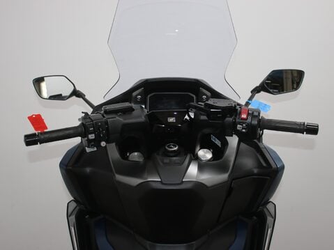 Honda Forza 750 NSS 750 P 14