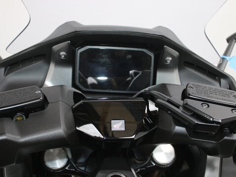 Honda Forza 750 NSS 750 P 15