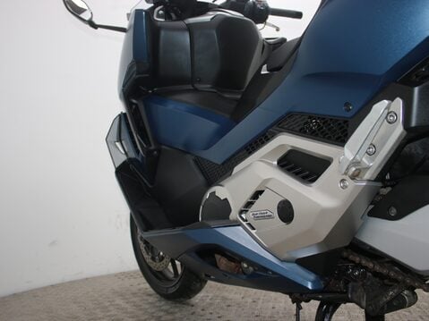 Honda Forza 750 NSS 750 P 25