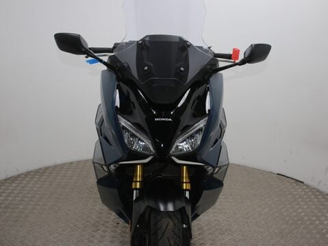 Honda Forza 750 NSS 750 P 28