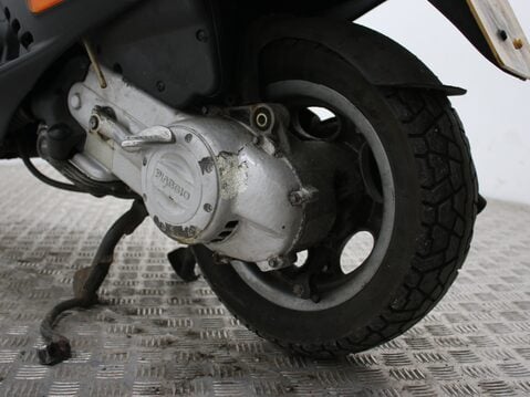 Piaggio ET2 VESPA ET2 50 21