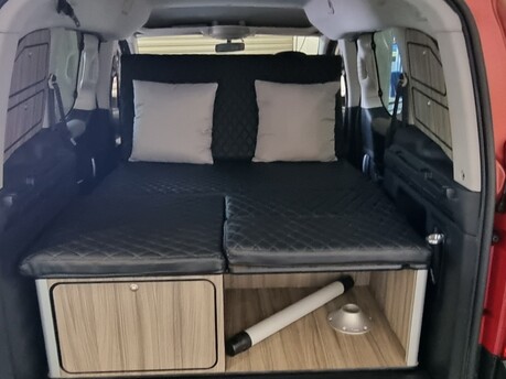 Peugeot Partner TEPEE OUTDOOR HDI 18