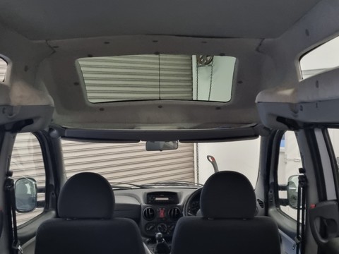 Fiat Doblo JTD DYNAMIC H/R 11