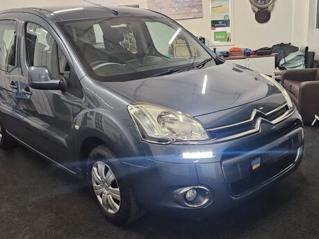 Citroen Berlingo MULTISPACE AIRDREAM VTR EGS E-HDI 23