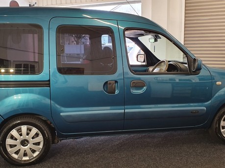 Renault Kangoo EXPRESSION 16V 5