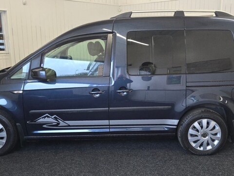 Volkswagen Caddy LIFE BLUEMOTION TDI 5