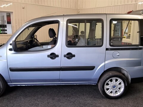 Fiat Doblo JTD ACTIVE 6