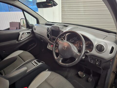 Peugeot Partner BLUE HDI S/S TEPEE OUTDOOR 33