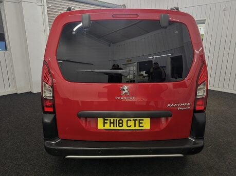 Peugeot Partner BLUE HDI S/S TEPEE OUTDOOR 9