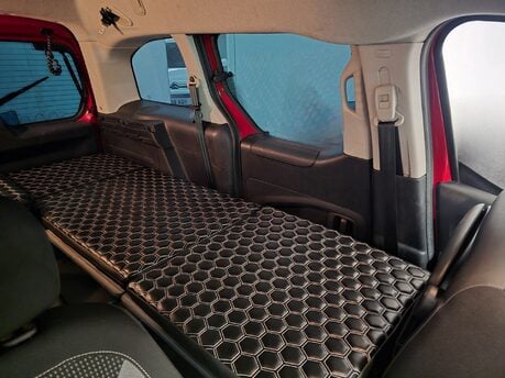 Peugeot Partner BLUE HDI S/S TEPEE OUTDOOR 24