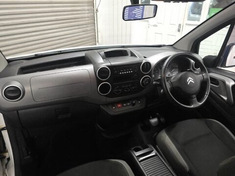 Citroen Berlingo Multispace BLUEHDI FEEL EDITION ETG6 31