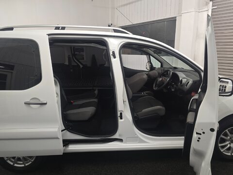 Citroen Berlingo Multispace BLUEHDI FEEL EDITION ETG6 23