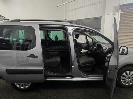Citroen Berlingo Multispace BLUEHDI XTR ETG6 23