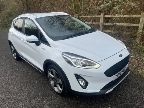 Ford Fiesta ACTIVE X 2