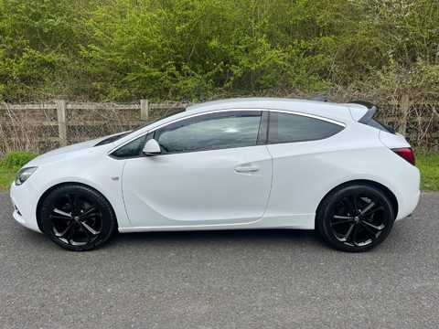 Vauxhall Astra GTC LIMITED EDITION S/S 8