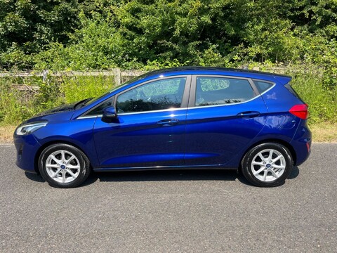 Ford Fiesta ZETEC 12