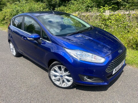 Ford Fiesta TITANIUM 5