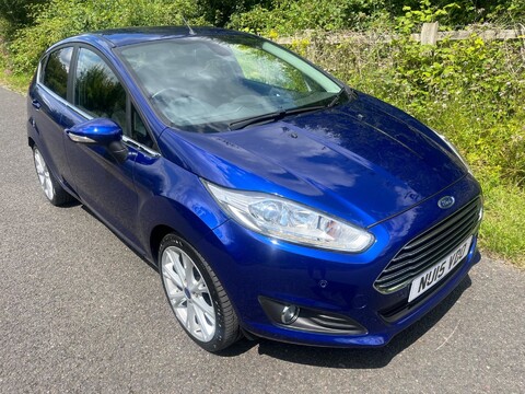 Ford Fiesta TITANIUM 6