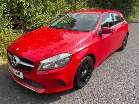 Mercedes-Benz A Class A 200 D SPORT 12