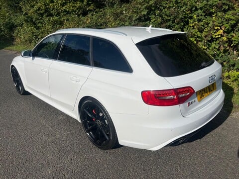 Audi RS4 RS4 AVANT FSI QUATTRO 15