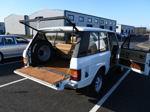 Land Rover Range Rover CLASSIC 2 DOOR 'SUFFIX D' 18